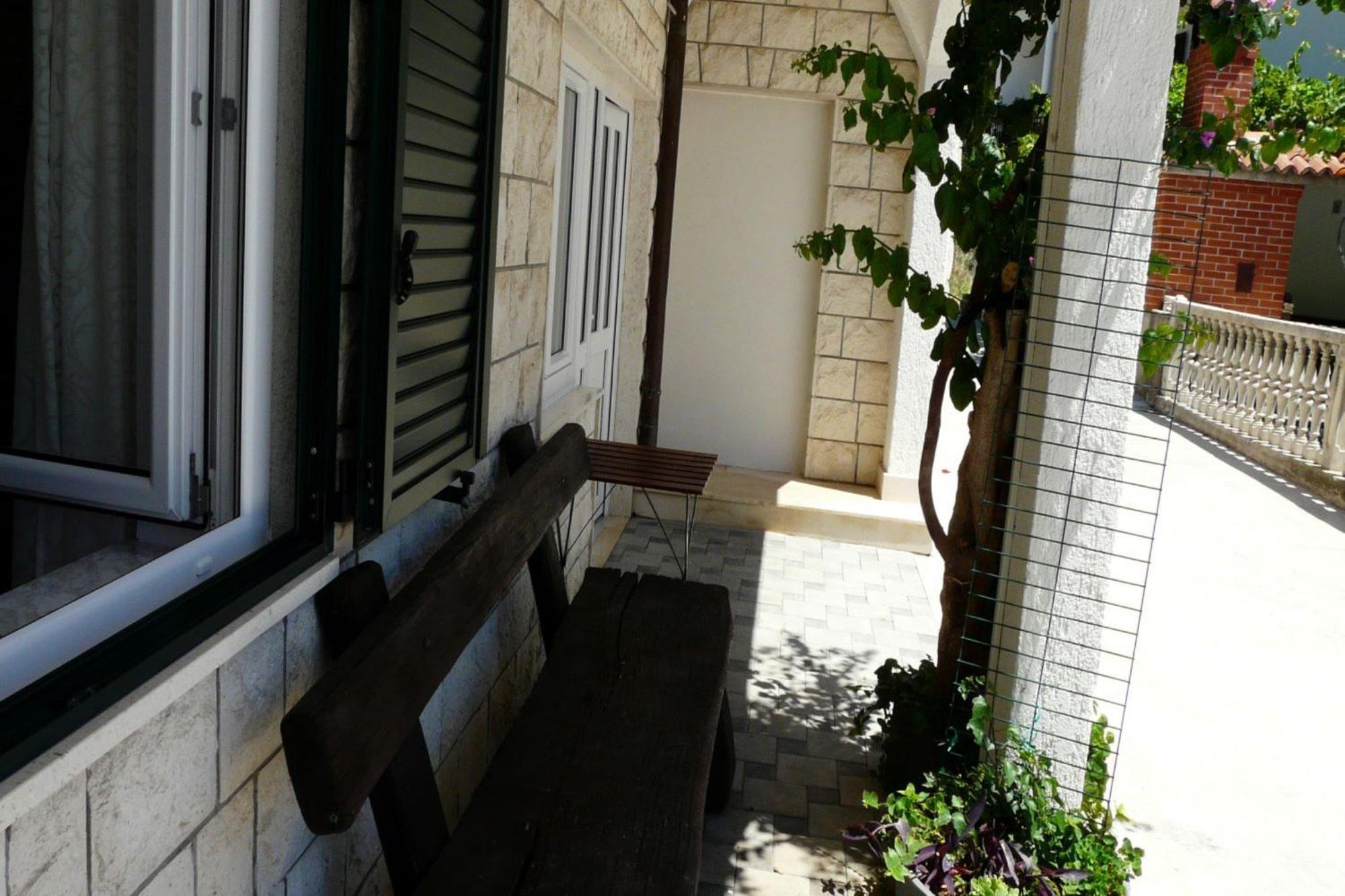Apartments Mosor Omis Bilik gambar